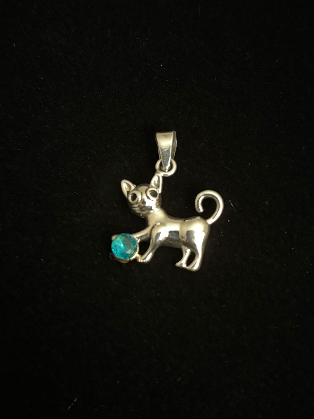 925 Sterling Silver cat Pendant